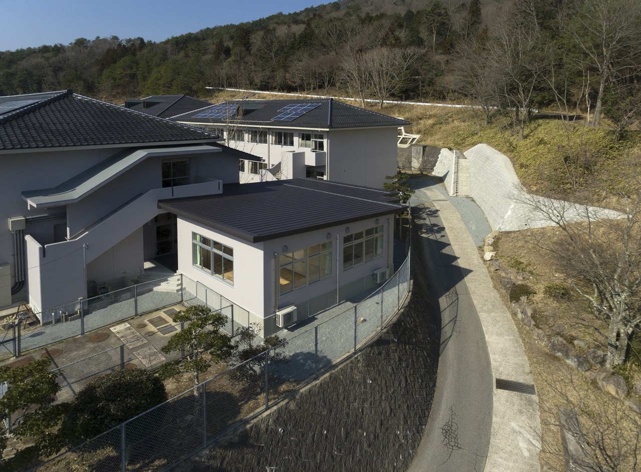 写真：根野小学校既存校舎改修（現八千代小学校）