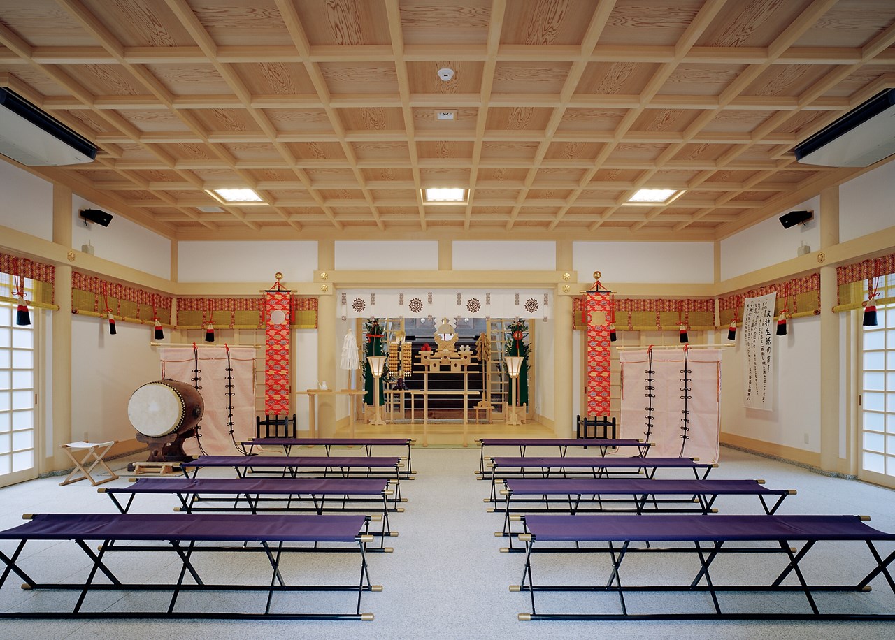 写真：安神社拝殿