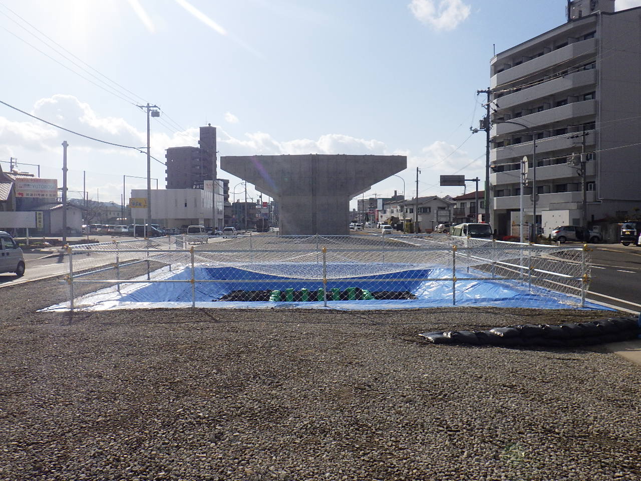 写真：東広島バイパス海田高架橋第8下部工事