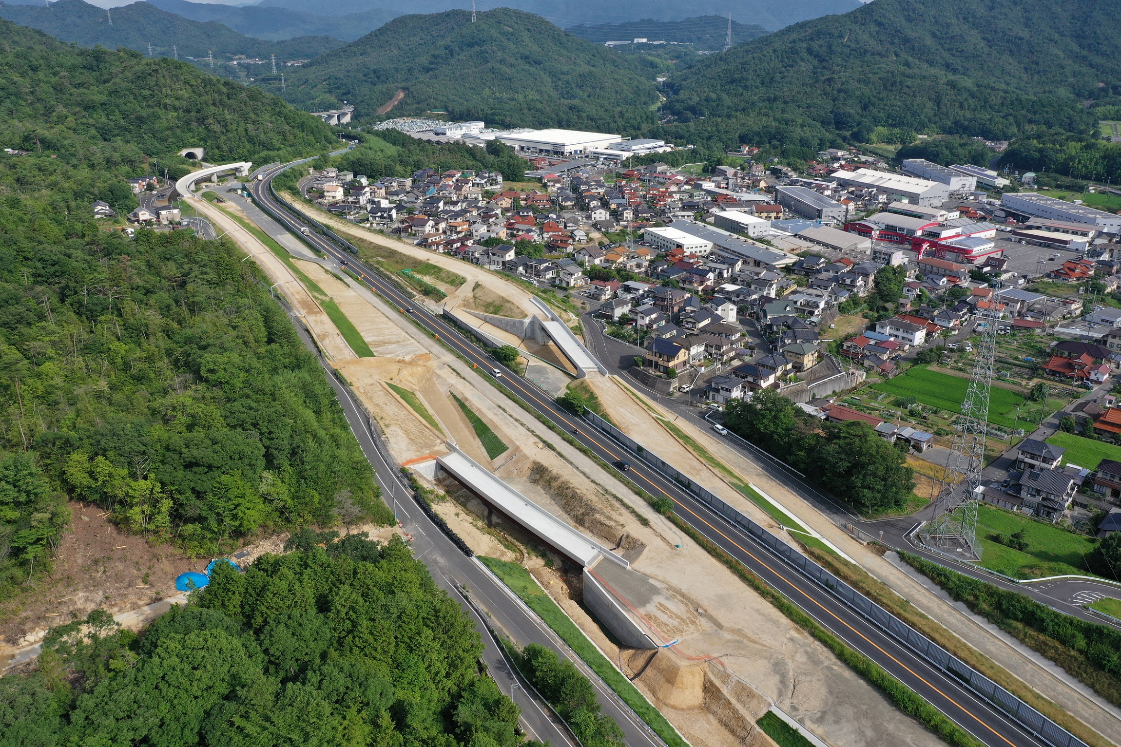 写真：安芸バイパス八本松ＩＣ第３改良工事