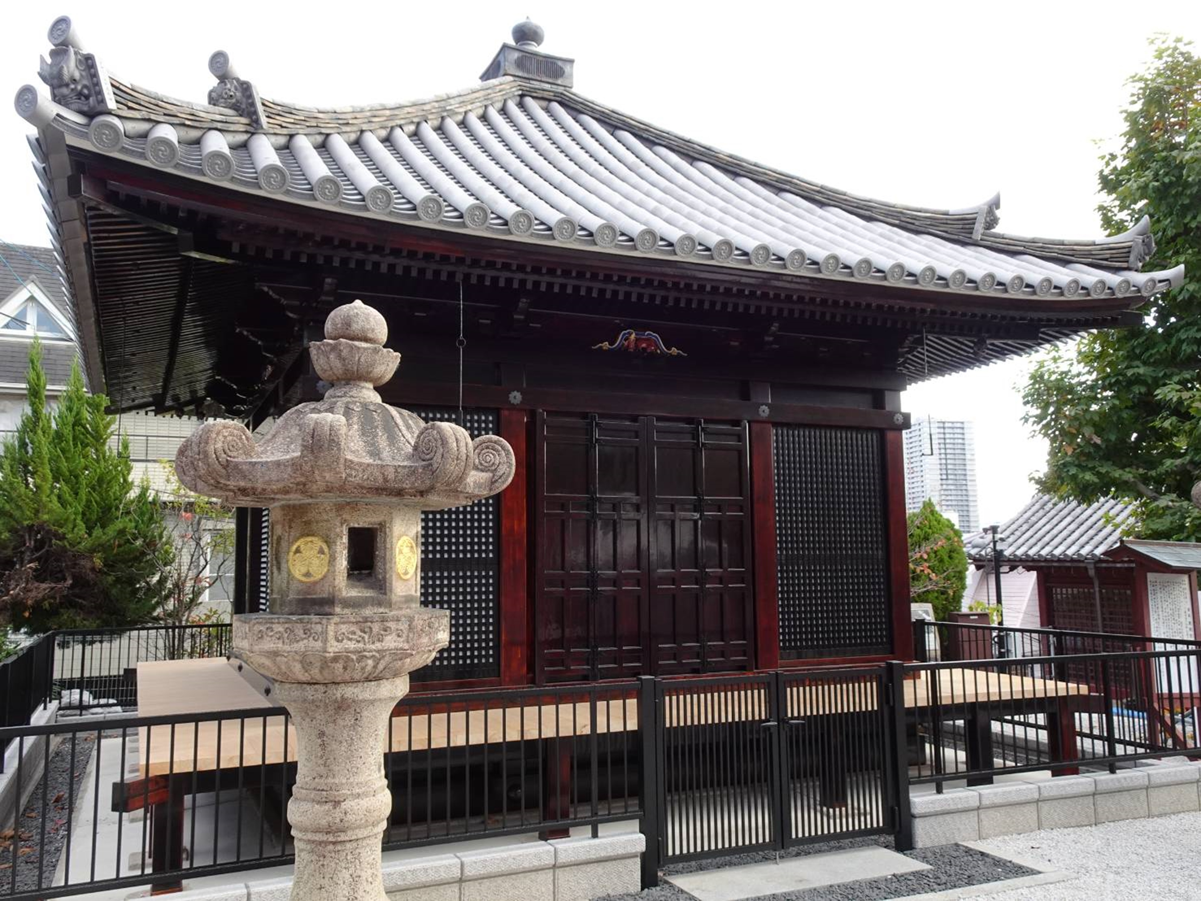 写真：広島市指定重要文化財広島東照宮本地堂