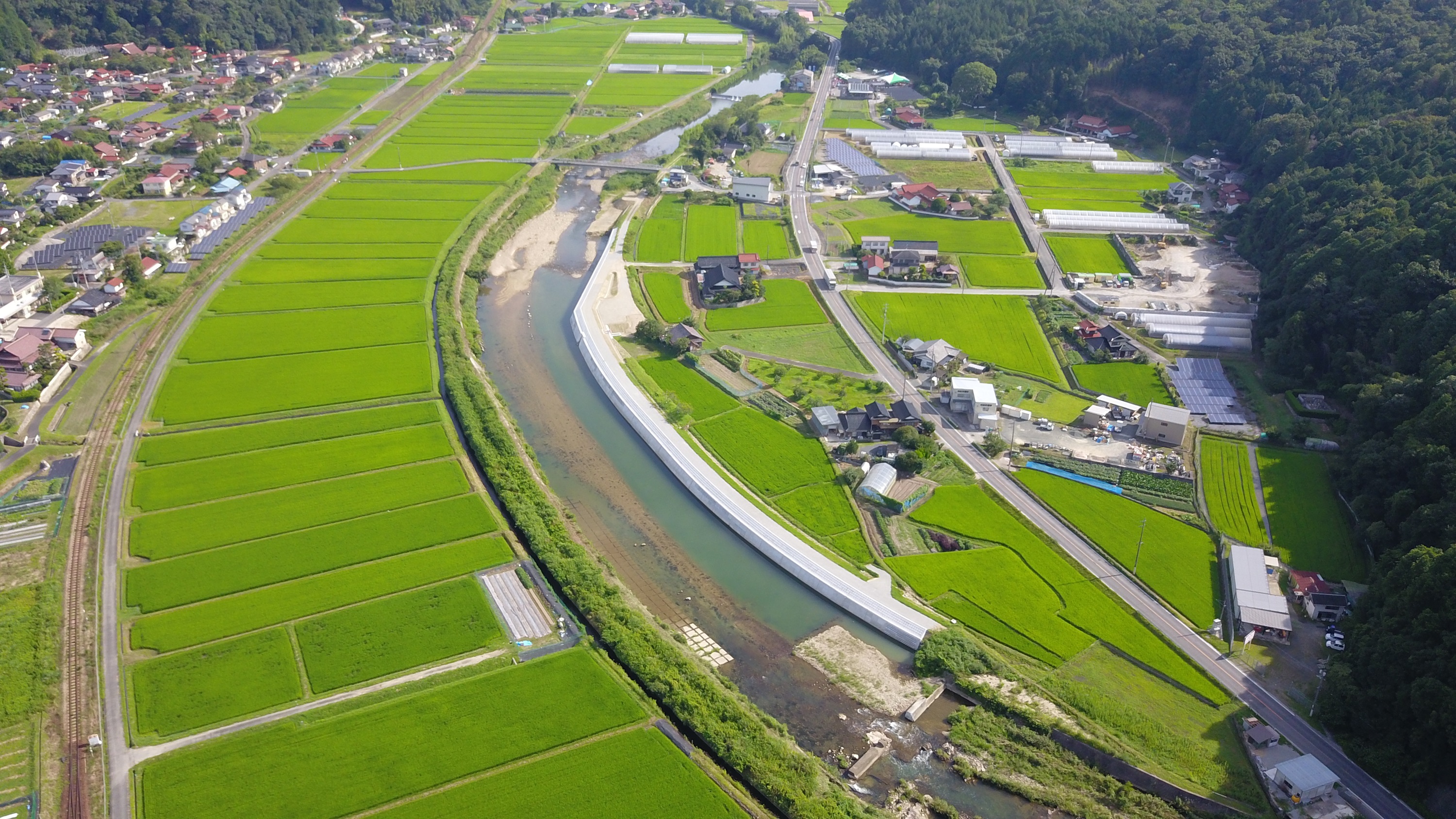 写真：一級河川太田川水系　三篠川　災害復旧助成工事（４－１工区）